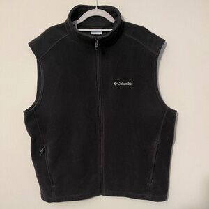 Columbia Vest - Size XL - Warm for Fall!